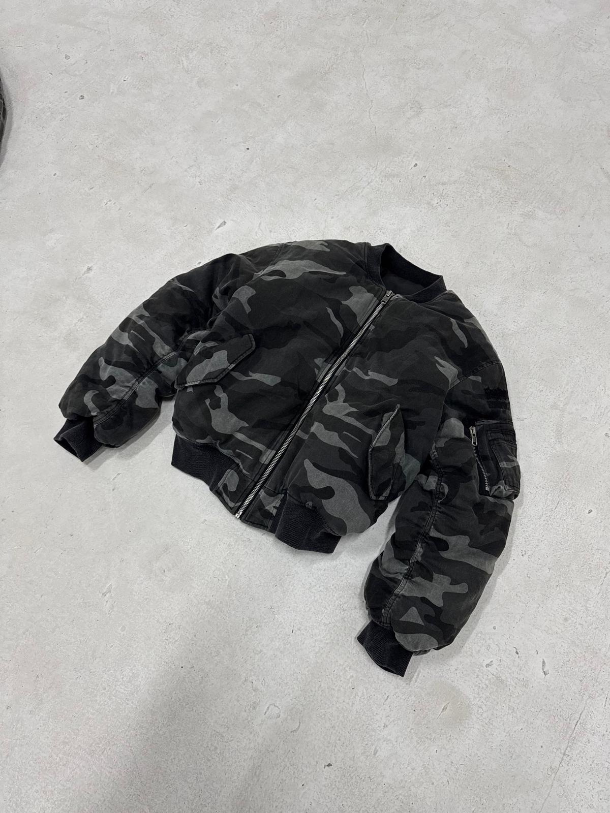 EVERYDAY BOMBER WASHED CAMMO BLACK – Reckless Scholars